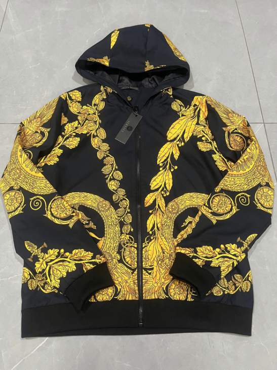 Picture of Versace Jackets _SKUVersaceM-3XLzon1729790